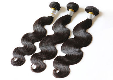 Chine Pleins prolongements de cheveux bouclés de cuticle, vague péruvienne non-traitée de cheveux de la catégorie 8A fournisseur